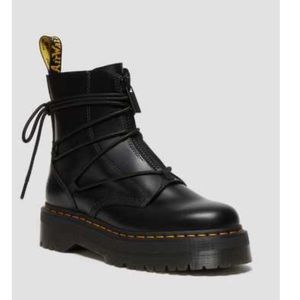 NWT Dr. Marten JARRICK II BLACK